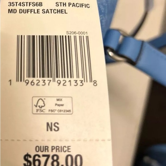 NWT Michael Kors Women Travel Medium Satchel Shoulder Crossbody Bag Handbag $678 - Picture 10 of 10